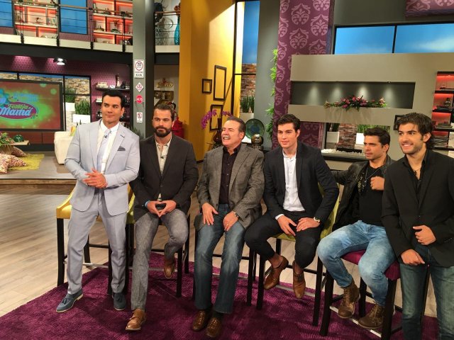 Lanzamiento del nuevo sencillo "Hoy"